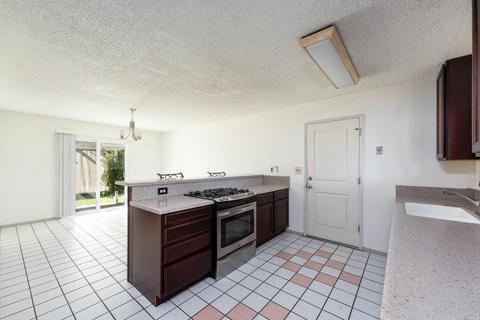 440 Washo Dr, Ukiah, CA 95482 photo 8