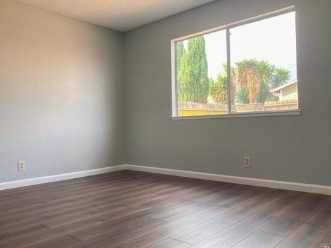 150 Candy Dr, Vallejo, CA 94589 photo 11