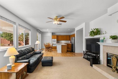 688 Ruby Dr, Vacaville, CA 95687 photo 33