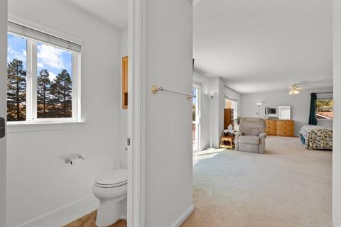 688 Ruby Dr, Vacaville, CA 95687 photo 73