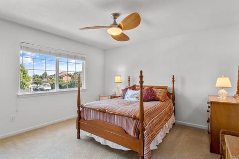688 Ruby Dr, Vacaville, CA 95687 photo 58