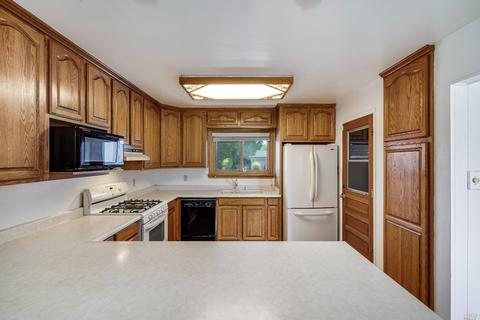 3700 Willis Dr, Napa, CA 94558 photo 11