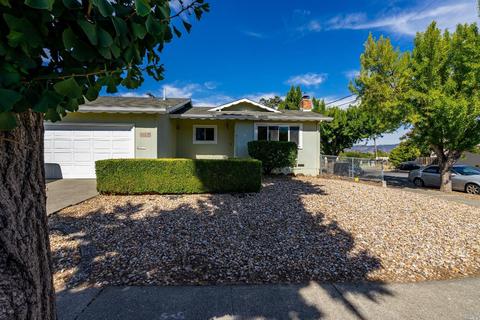 3700 Willis Dr, Napa, CA 94558 photo 1