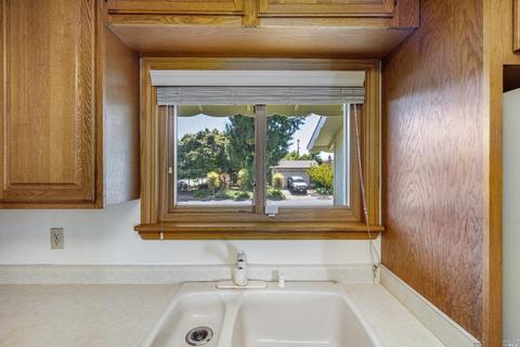 3700 Willis Dr, Napa, CA 94558 photo 12