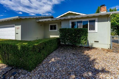 3700 Willis Dr, Napa, CA 94558 photo 3