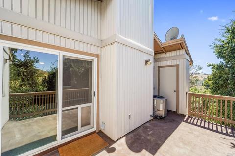 285 Lands End Ct, Vallejo, CA 94591 photo 17