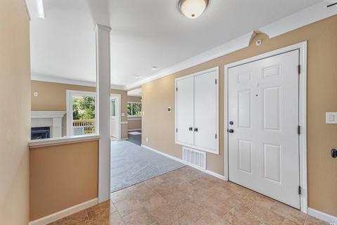 285 Lands End Ct, Vallejo, CA 94591 photo 9