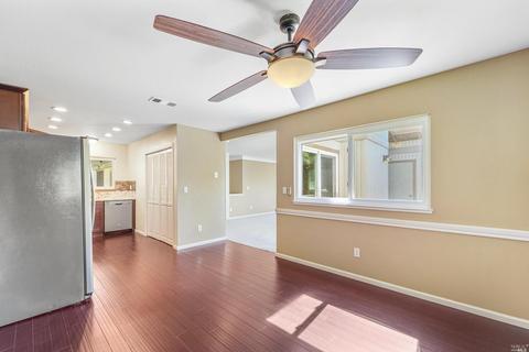 285 Lands End Ct, Vallejo, CA 94591 photo 5