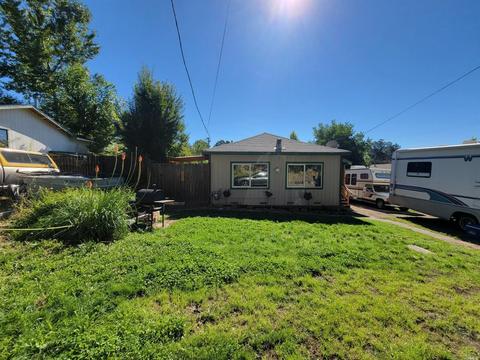 575 Raymond Ln, Willits, CA 95490 photo 19