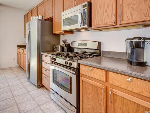 2375 Digerud Dr, Fairfield, CA 94533 photo 2