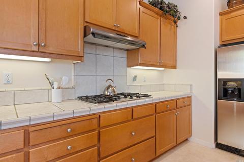 389 Wool Ct, Benicia, CA 94510 photo 12
