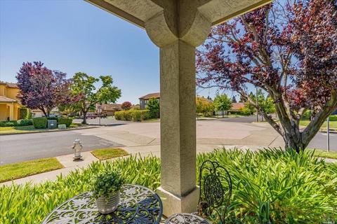 2 Peninsula Ct, Napa, CA 94559 photo 9
