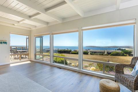 199 Surfbird Ct, Bodega Bay, CA 94923 photo 3