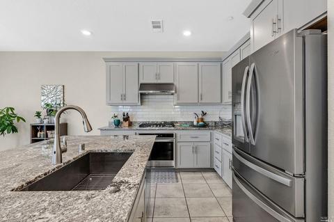 8720 Aquamarine Dr, Vallejo, CA 94591 photo 5
