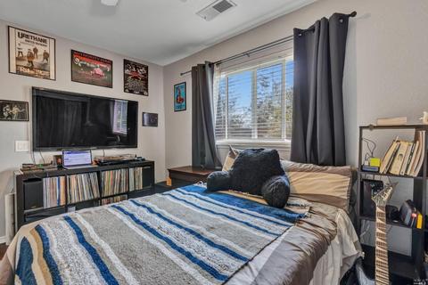 895 Royal Elf Ct, Dixon, CA 95620 photo 16