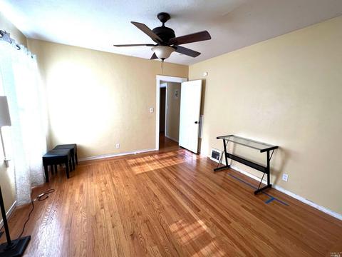 1467 Ohio St, Vallejo, CA 94590 photo 6