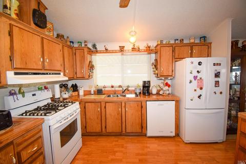 8028 Cliffrose St, Windsor, CA 95492 photo 19