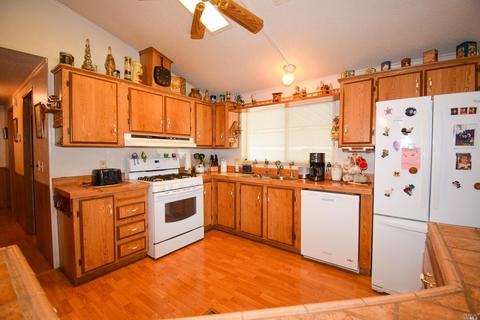 8028 Cliffrose St, Windsor, CA 95492 photo 18
