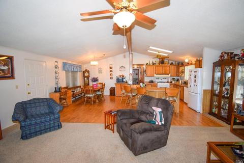 8028 Cliffrose St, Windsor, CA 95492 photo 11