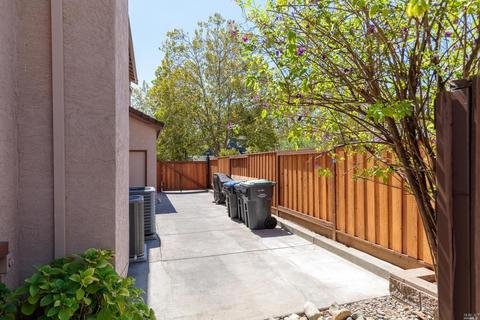 2012 Moss Valley Dr, Fairfield, CA 94534 photo 42
