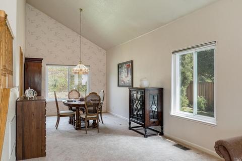 2012 Moss Valley Dr, Fairfield, CA 94534 photo 14