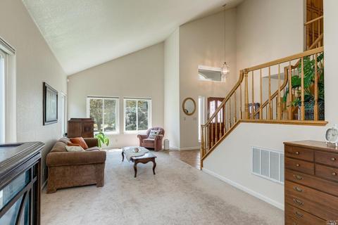 2012 Moss Valley Dr, Fairfield, CA 94534 photo 15