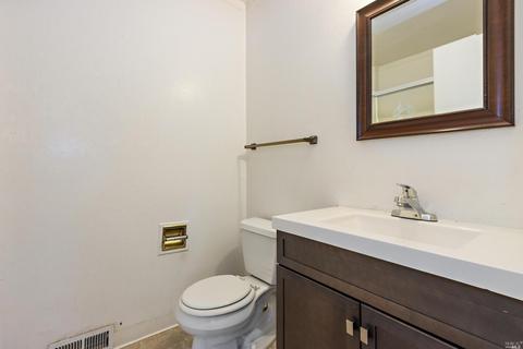 4701 Georgia St, Vallejo, CA 94591 photo 18