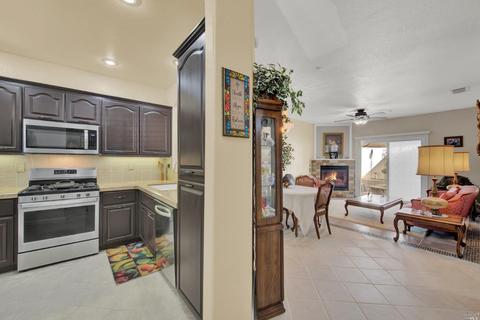 3006 Wallick Ct, Vacaville, CA 95688 photo 10