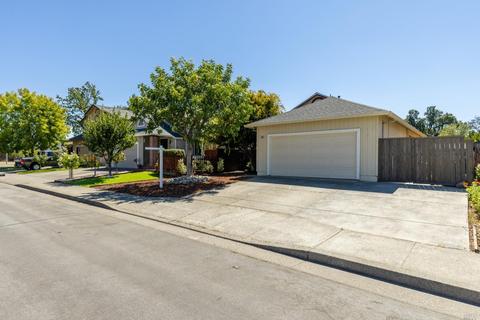 394 Pollard Way, Windsor, CA 95492 photo 2