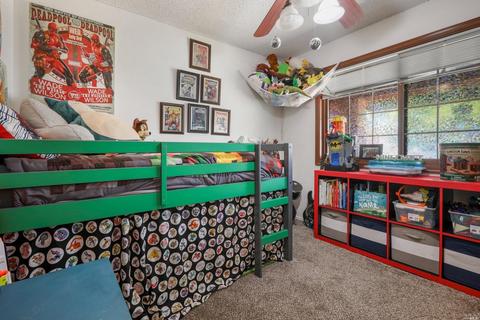 501 Silver Dr, Vacaville, CA 95687 photo 20