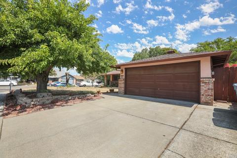 501 Silver Dr, Vacaville, CA 95687 photo 2