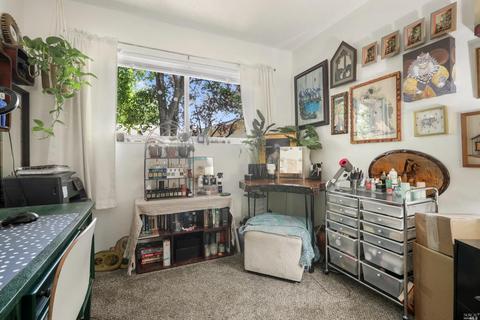501 Silver Dr, Vacaville, CA 95687 photo 29