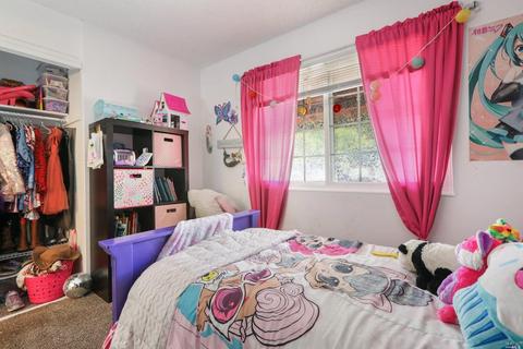 501 Silver Dr, Vacaville, CA 95687 photo 23