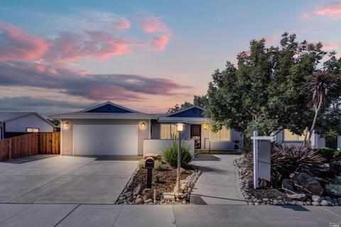 885 Camelia Dr, Dixon, CA 95620 photo 1