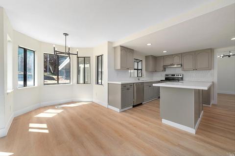 117 Skyline Ct, Vallejo, CA 94591 photo 18