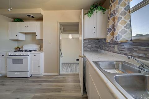 601 Hilton Ave, Vallejo, CA 94591 photo 13