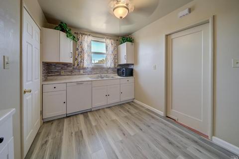 601 Hilton Ave, Vallejo, CA 94591 photo 11