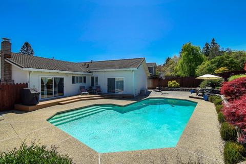 337 Smith Dr, Petaluma, CA 94952 photo 3
