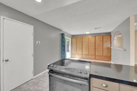 2406 Woolner Ave, Fairfield, CA 94533 photo 24