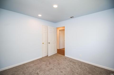 618 E Colorado St, Fairfield, CA 94533 photo 30