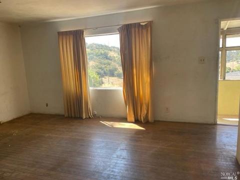 109 Jordan St, Vallejo, CA 94591 photo 2