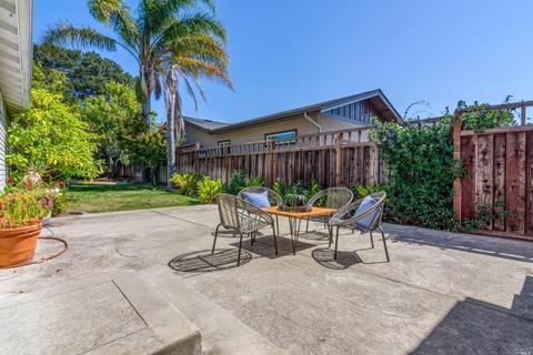537 E I St, Benicia, CA 94510 photo 29