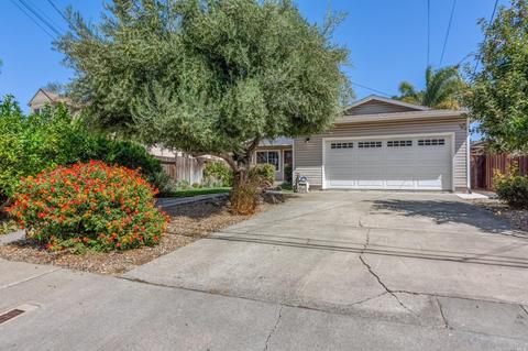 537 E I St, Benicia, CA 94510 photo 4