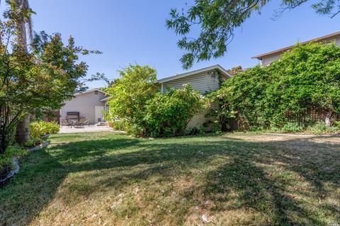 537 E I St, Benicia, CA 94510 photo 34