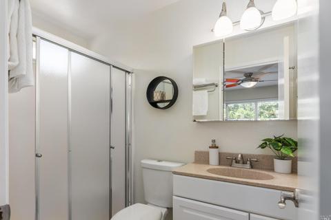 537 E I St, Benicia, CA 94510 photo 25