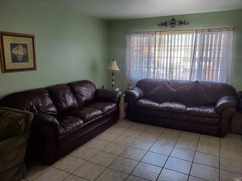 1413 Garfield St, Fairfield, CA 94533 photo 3