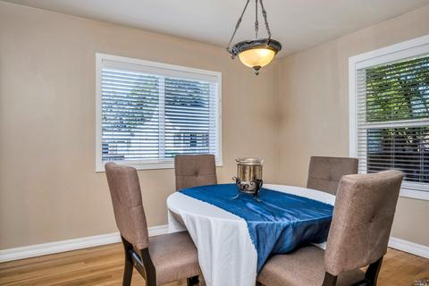 31 Cherry St, Petaluma, CA 94952 photo 13