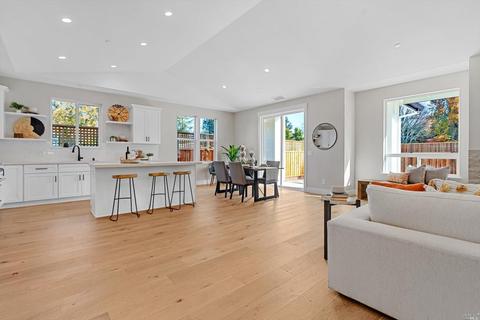 10021 Los Amigos Rd, Windsor, CA 95492 photo 4