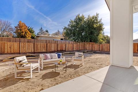 10021 Los Amigos Rd, Windsor, CA 95492 photo 26