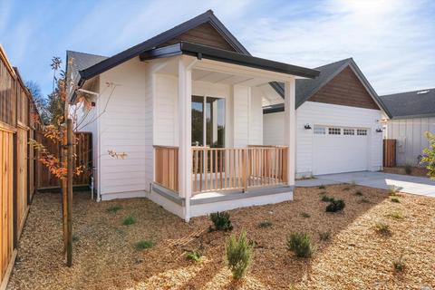 10021 Los Amigos Rd, Windsor, CA 95492 photo 2